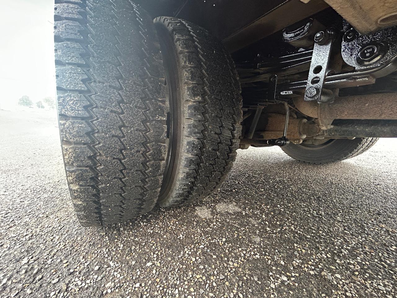 Ford Super Duty F-550 DRW XL 4WD SuperCab 168" WB 60" CA 2019