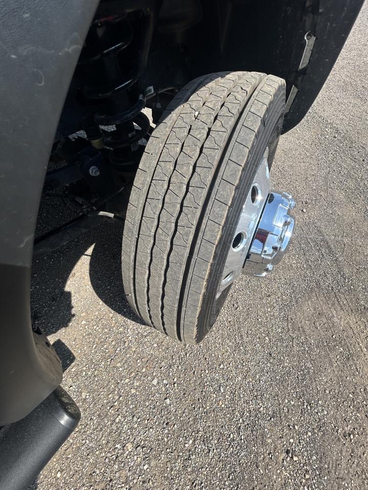 RAM 5500 Regular Cab 4WD 2025