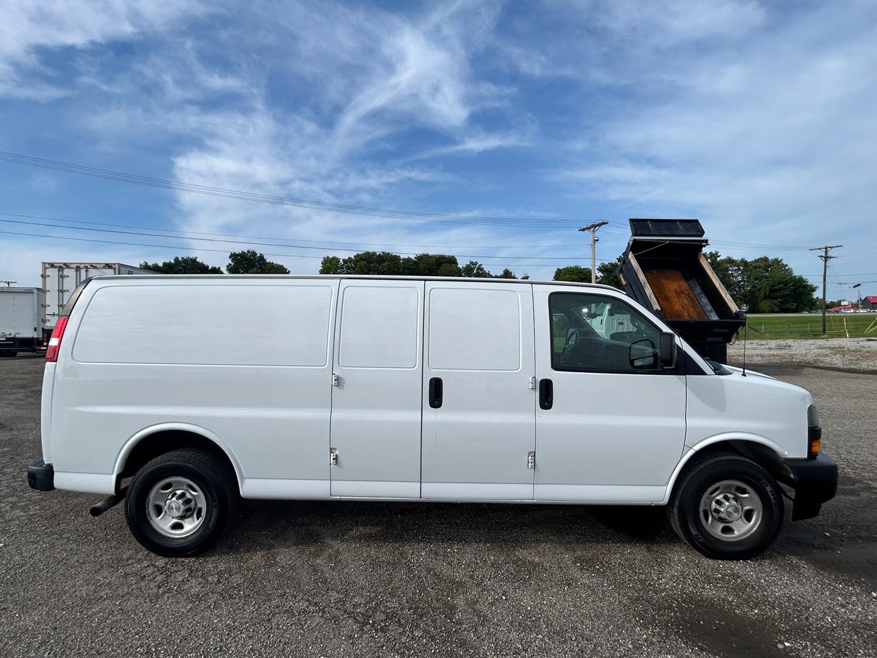 Chevrolet Express Cargo Van RWD 3500 155" 2019