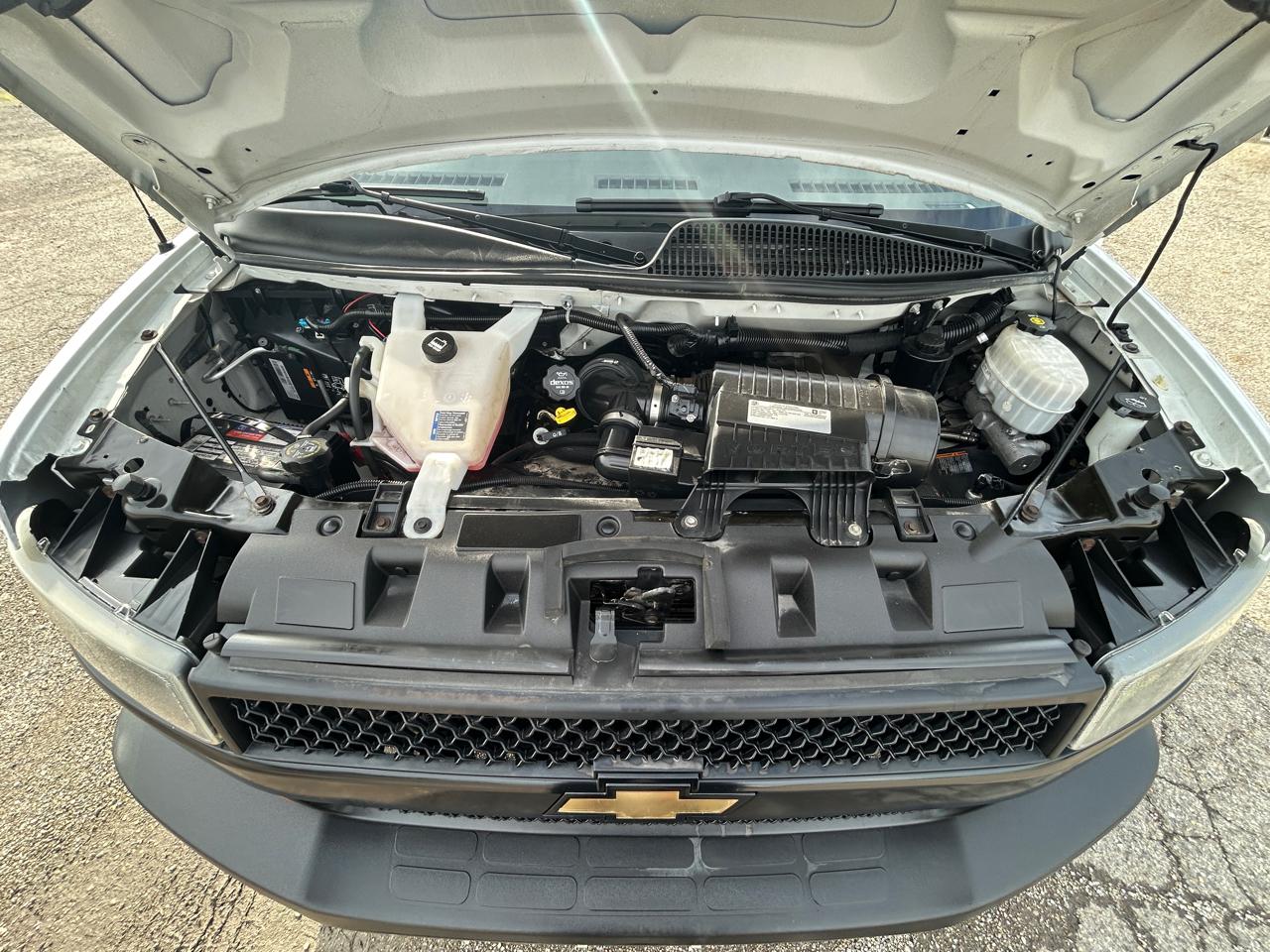 Chevrolet Express Cargo Van RWD 3500 155" 2019