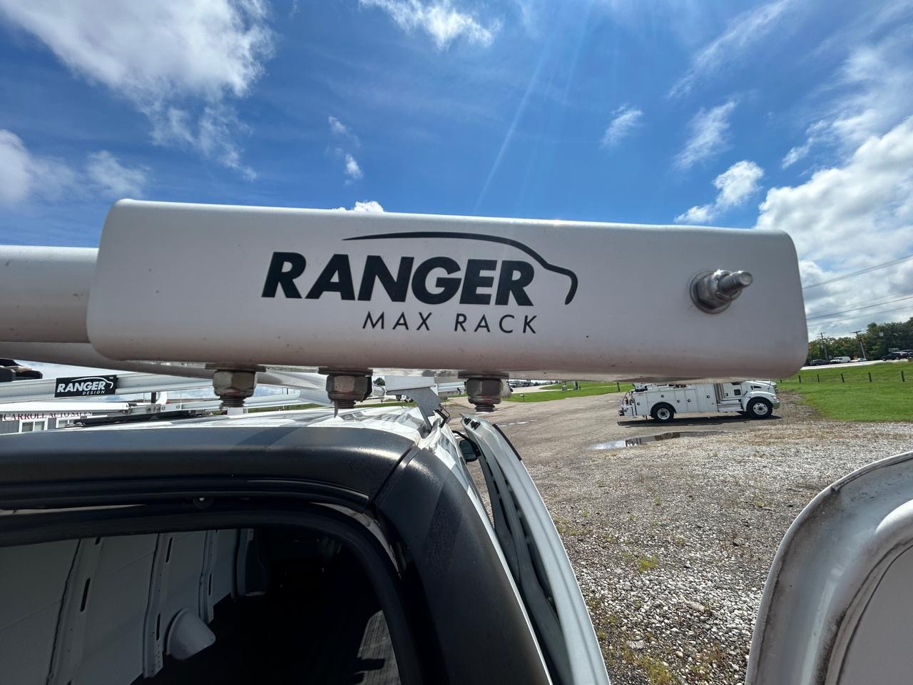 Chevrolet Express Cargo Van RWD 2500 135" 2018