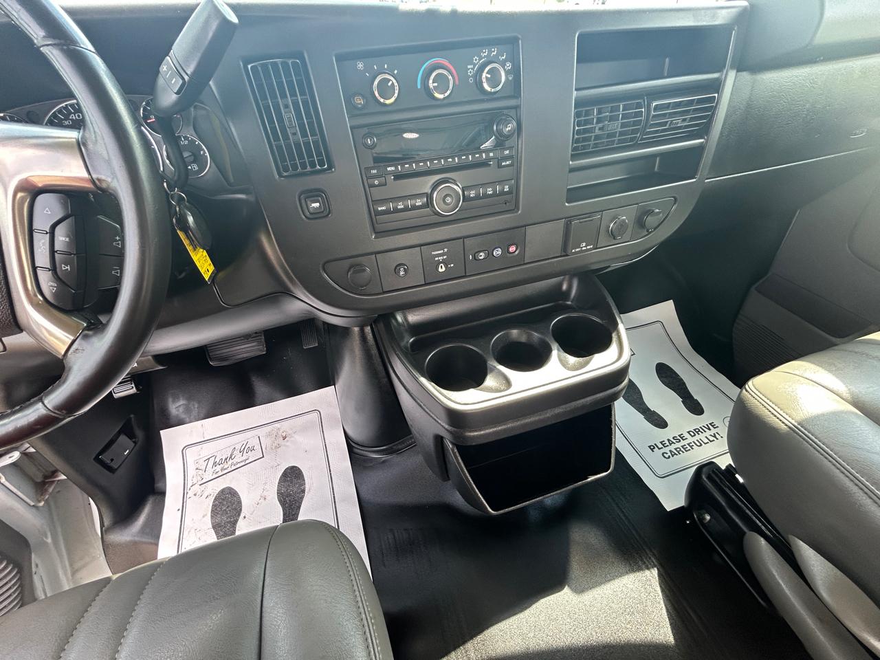 Chevrolet Express Cargo Van RWD 2500 135" 2018