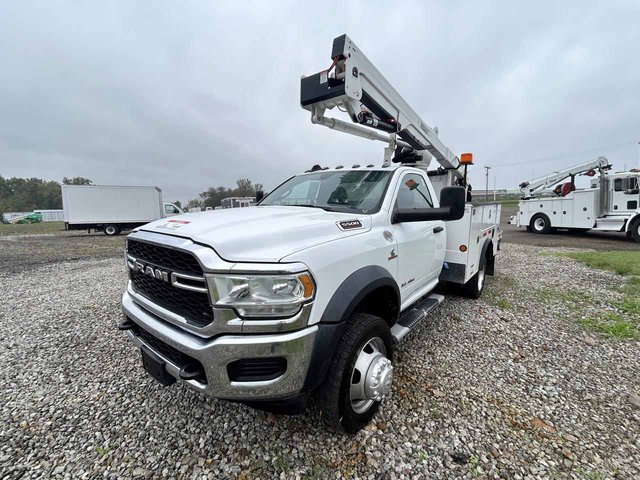RAM 5500 Chassis Cab Tradesman 4x4 Reg Cab 60" CA 144.5" WB 2022