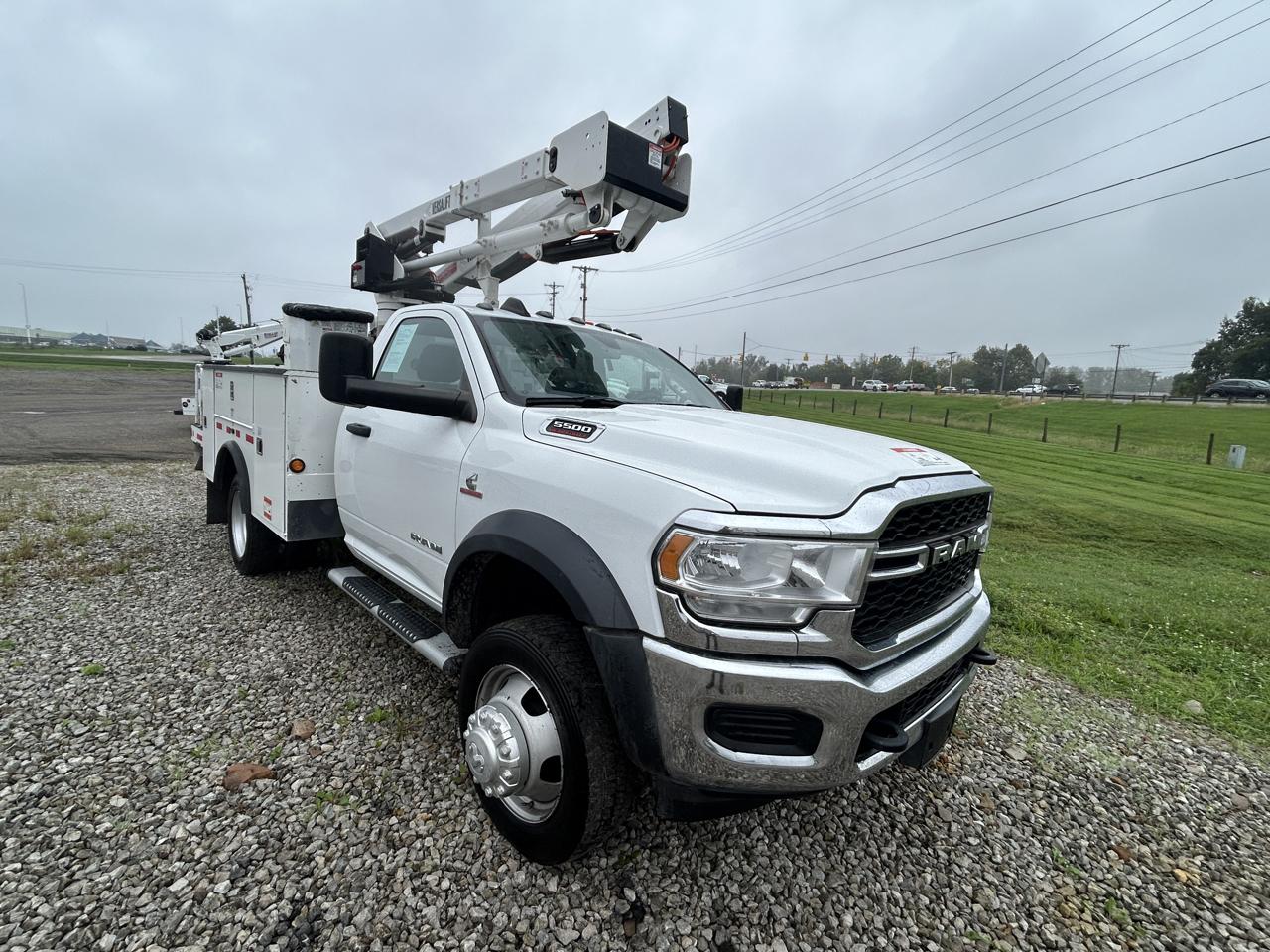 RAM 5500 Chassis Cab Tradesman 4x4 Reg Cab 60" CA 144.5" WB 2022