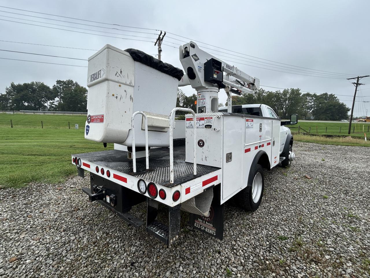 RAM 5500 Chassis Cab Tradesman 4x4 Reg Cab 60" CA 144.5" WB 2022