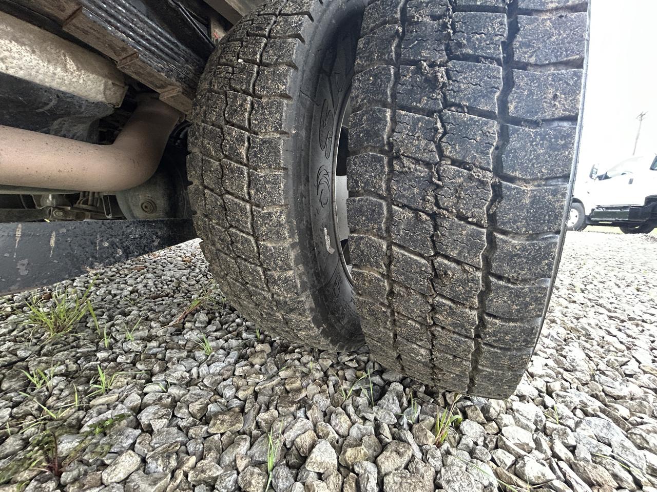 RAM 5500 Chassis Cab Tradesman 4x4 Reg Cab 60" CA 144.5" WB 2022