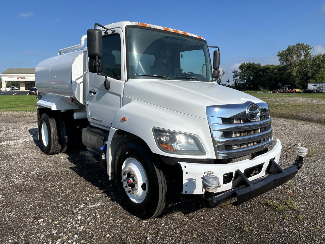 Hino 338  2019