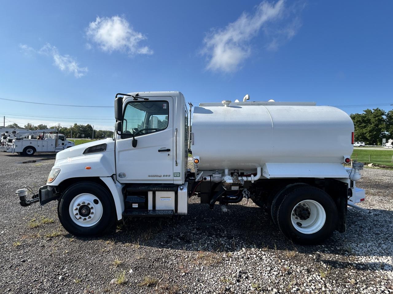 Hino 338  2019