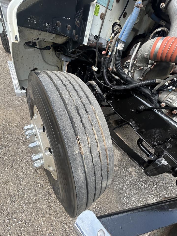 Peterbilt 337  2015