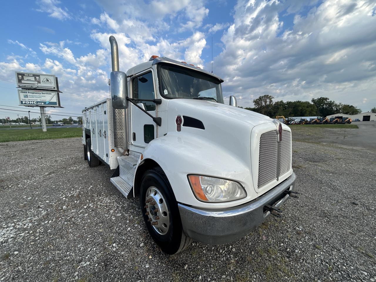 Kenworth T370  2013