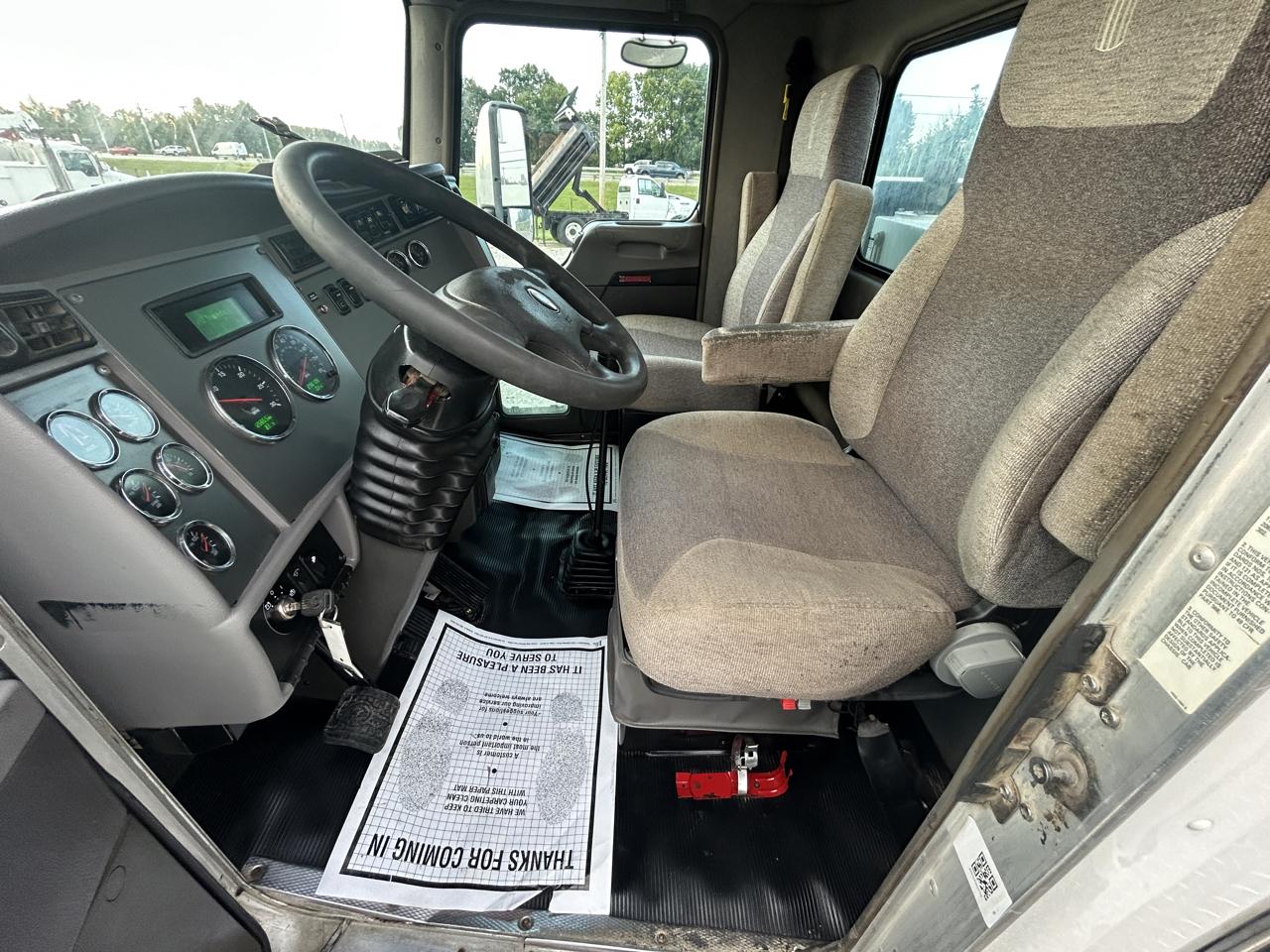 Kenworth T370  2013
