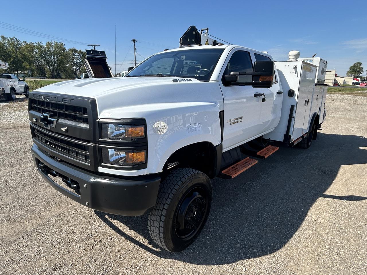 2019 Chevrolet Silverado MD 4WD Crew Cab LT