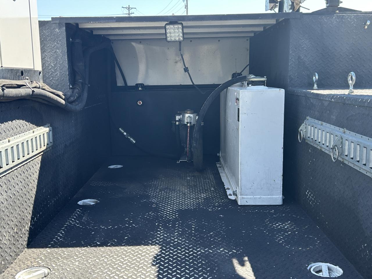 Chevrolet Silverado MD 4WD Crew Cab LT 2019