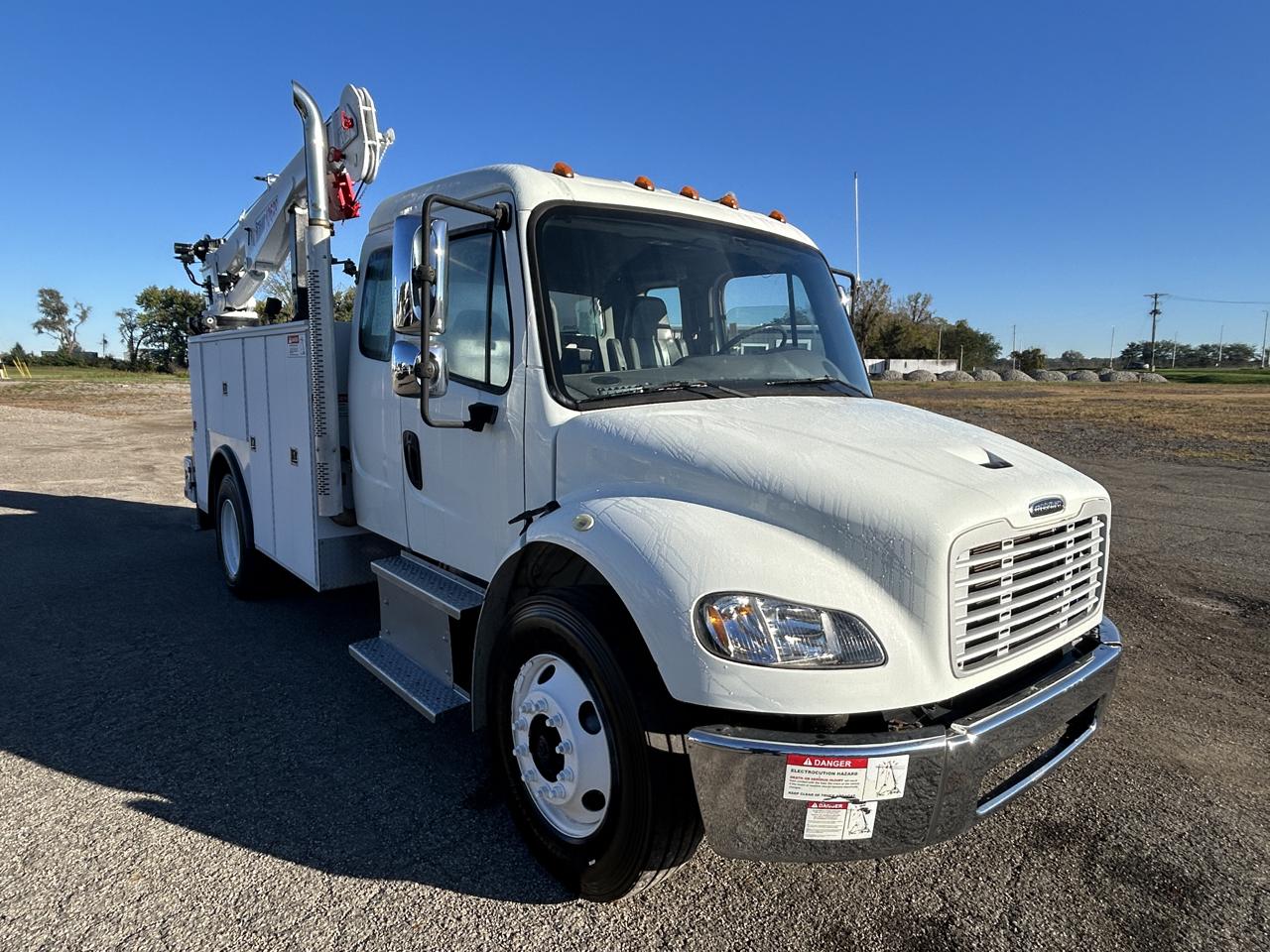 Freightliner M2  2013