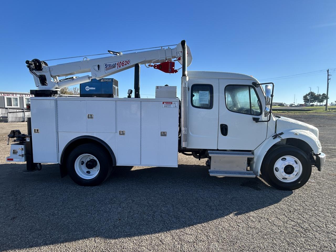 Freightliner M2  2013