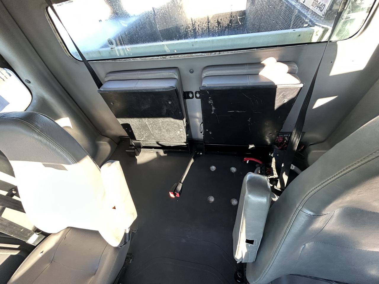 Freightliner M2  2013