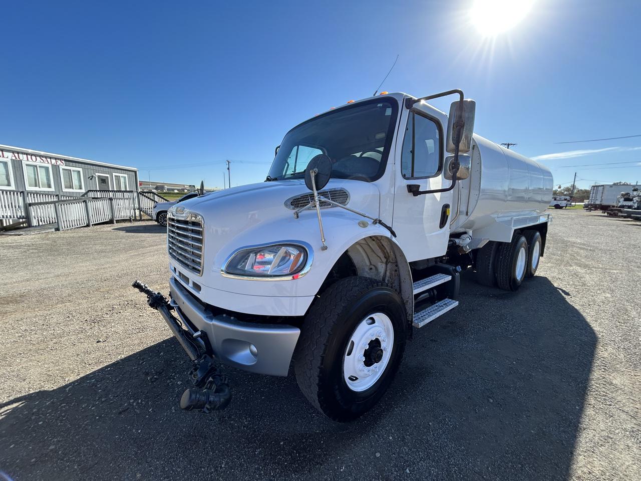 Freightliner M2  2019
