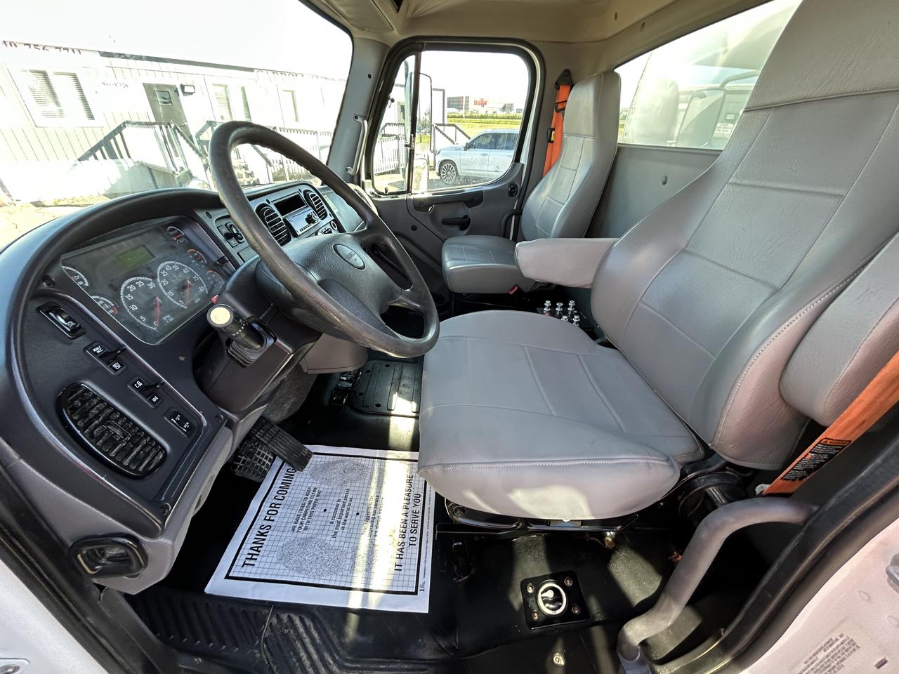 Freightliner M2  2019