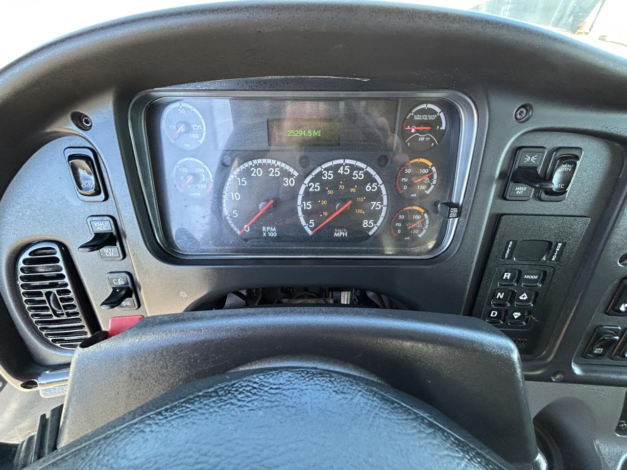 Freightliner M2  2019