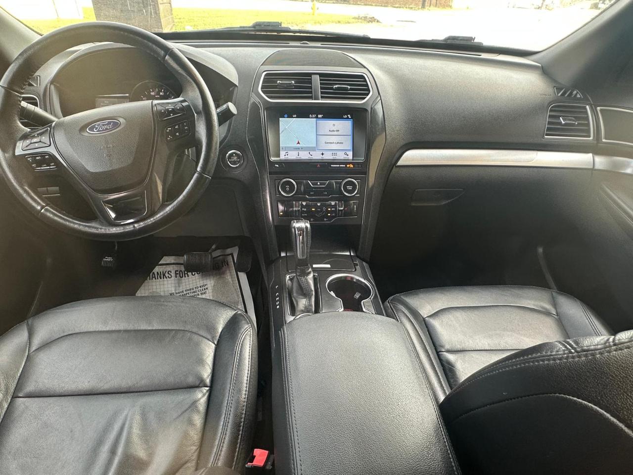 Ford Explorer XLT 4D SUV 4WD 2017