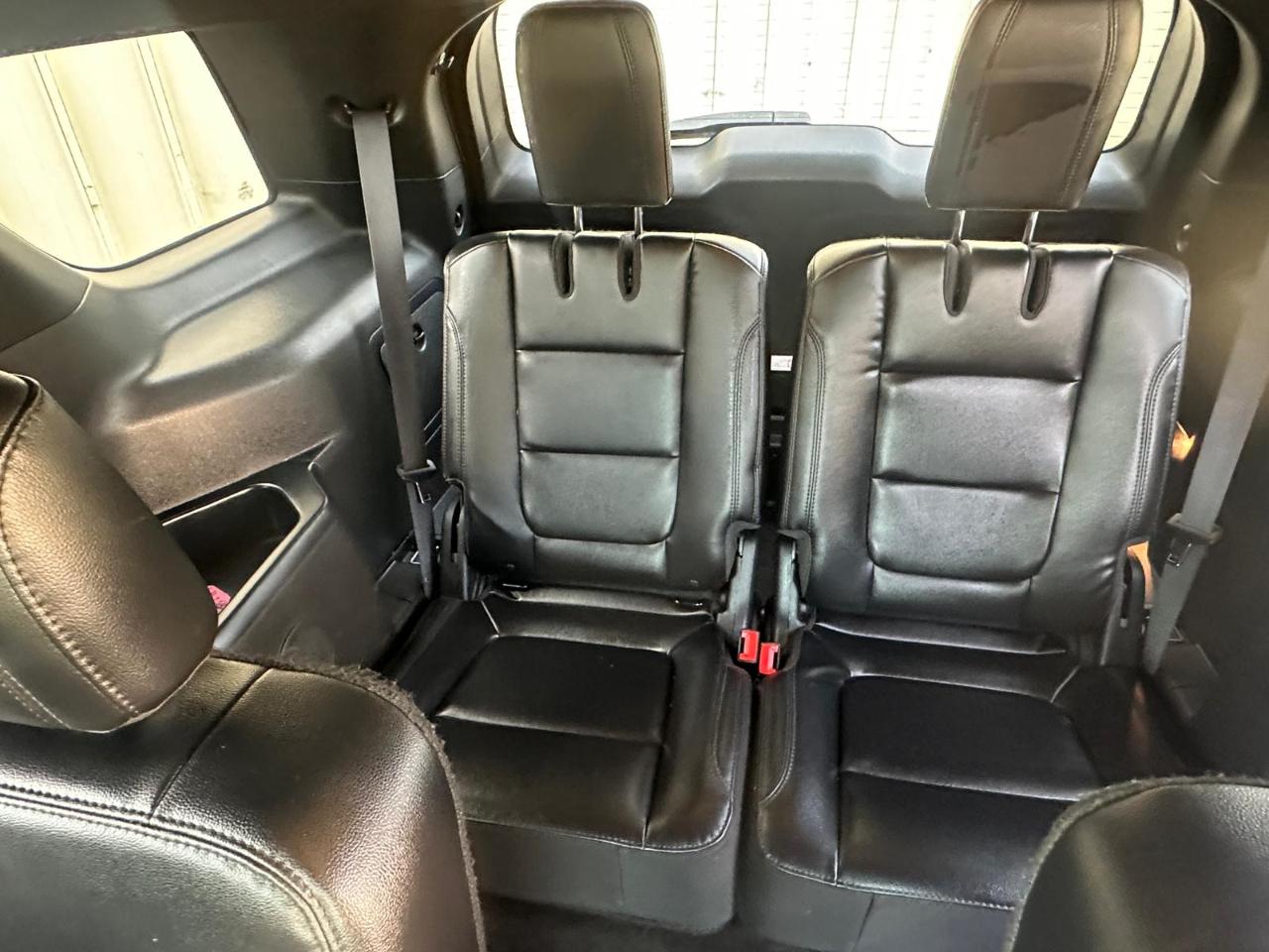 Ford Explorer XLT 4D SUV 4WD 2017