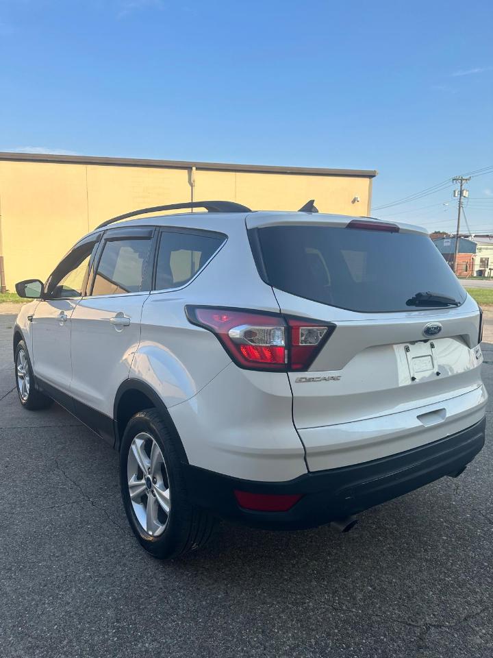 Ford Escape SE FWD 2018