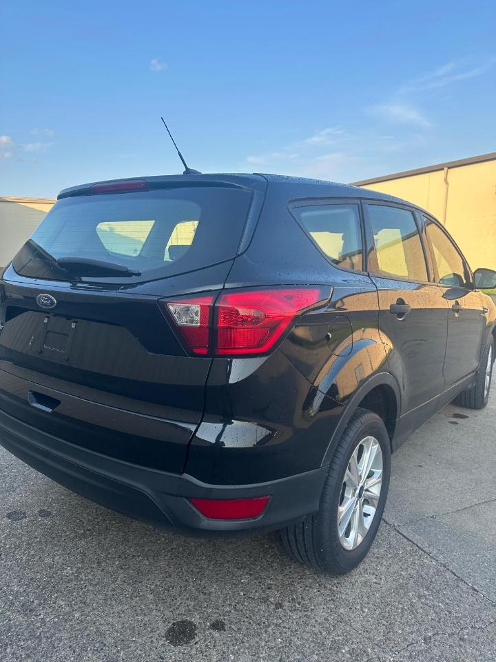 Ford Escape S FWD 2019