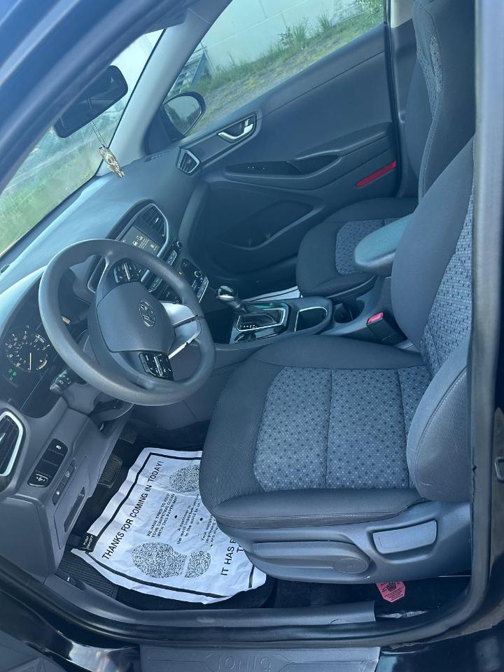Hyundai Ioniq Hybrid Blue 2019