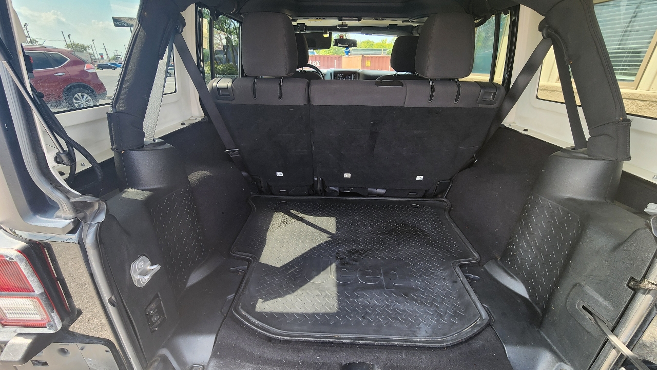 Jeep Wrangler Unlimited Sport 4WD 2017 Jeep Wrangler Unlimited Sport 4WD 2017