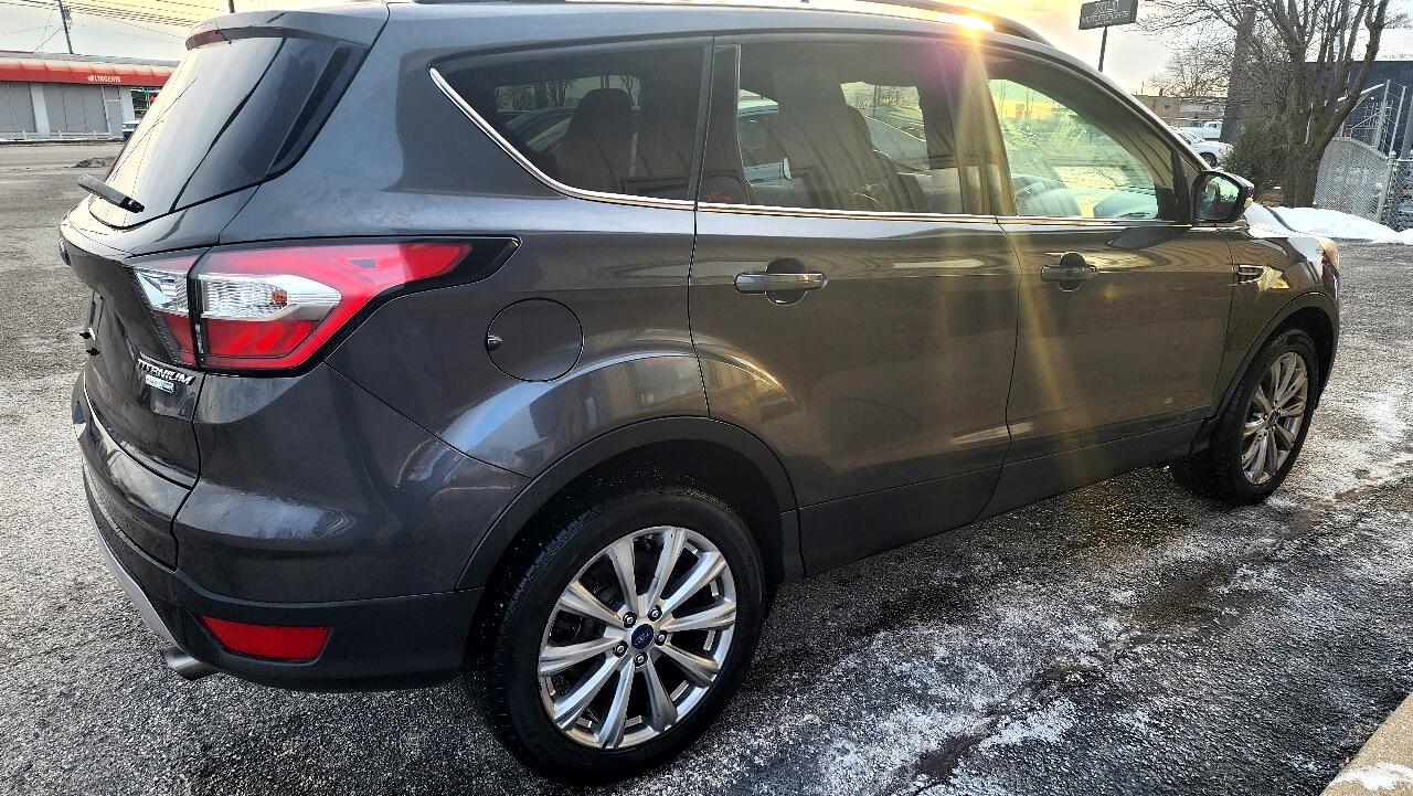 Ford Escape Titanium 4WD 2017