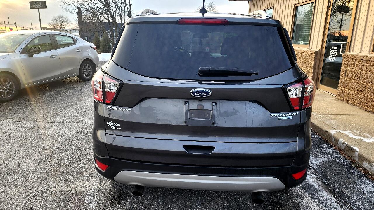 Ford Escape Titanium 4WD 2017