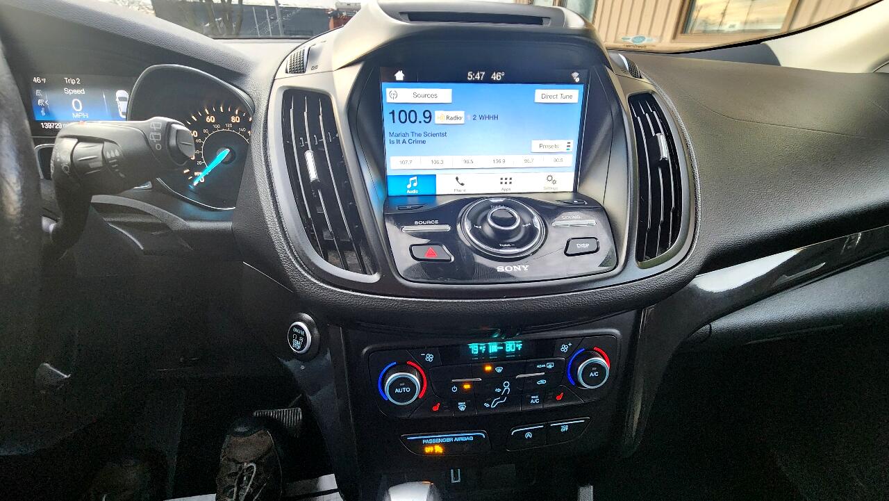 Ford Escape Titanium 4WD 2017