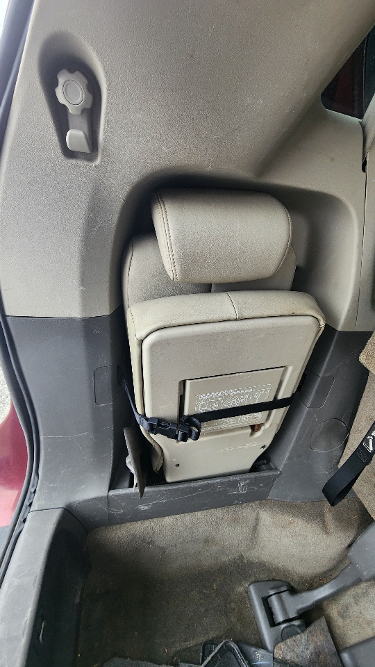 Toyota Sienna XLE FWD 8-Passenger V6 2013