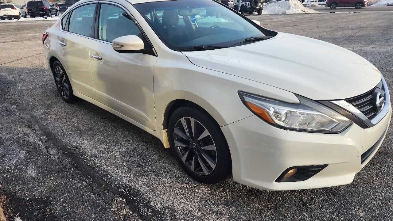 Nissan Altima 2.5 SR 2016