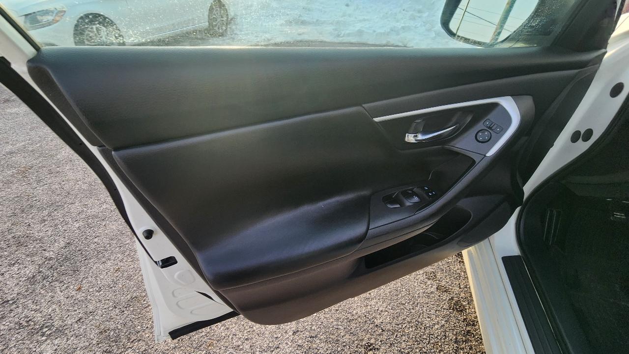 Nissan Altima 2.5 SR 2016