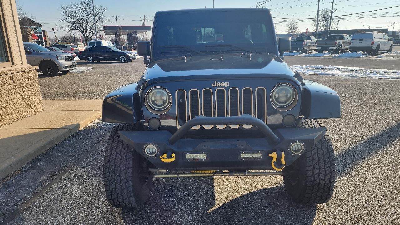 Jeep Wrangler Unlimited Sahara 4WD 2014