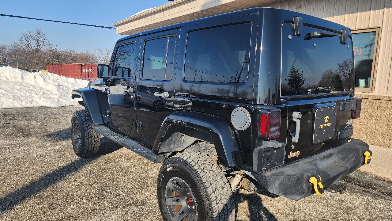 Jeep Wrangler Unlimited Sahara 4WD 2014