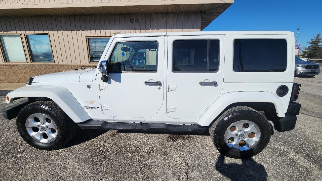 Jeep Wrangler Unlimited Sahara 4WD 2014