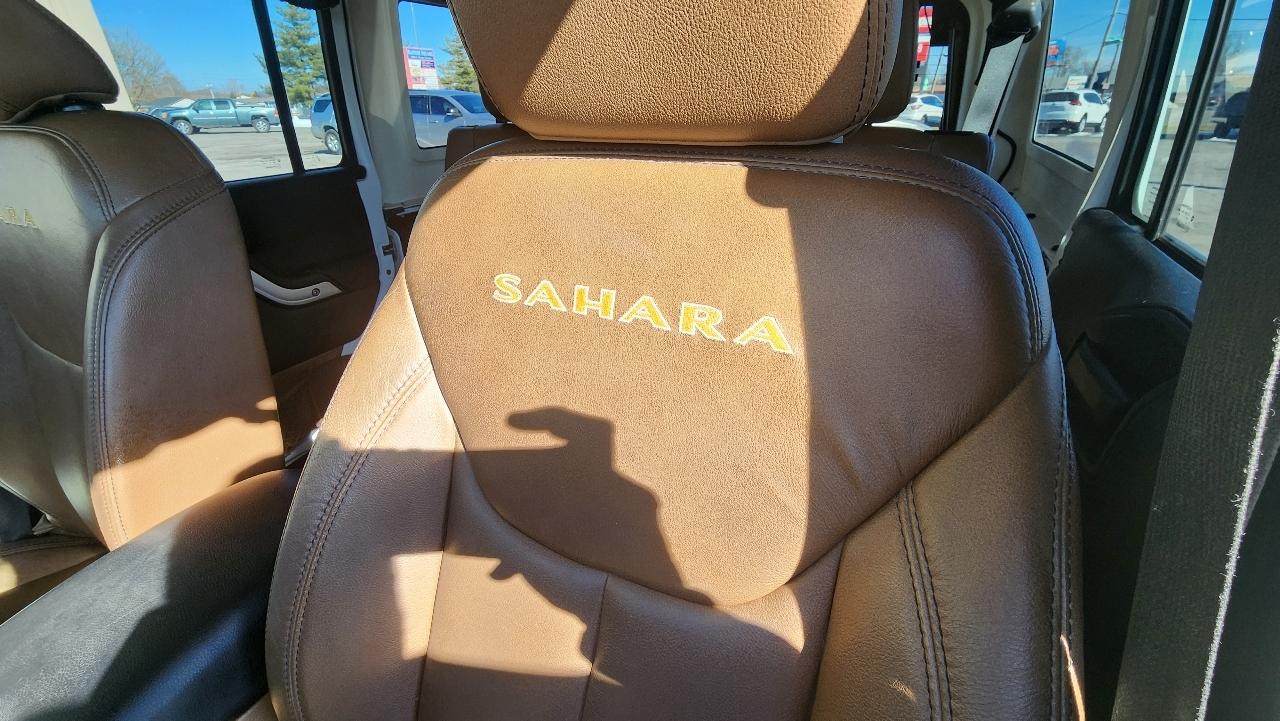 Jeep Wrangler Unlimited Sahara 4WD 2014