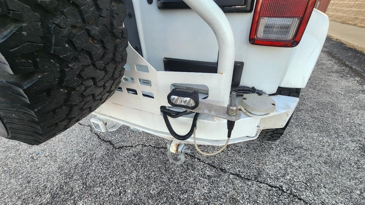 Jeep Wrangler Unlimited Sahara 4WD 2015