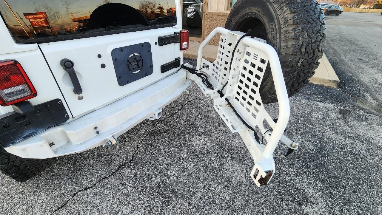 Jeep Wrangler Unlimited Sahara 4WD 2015