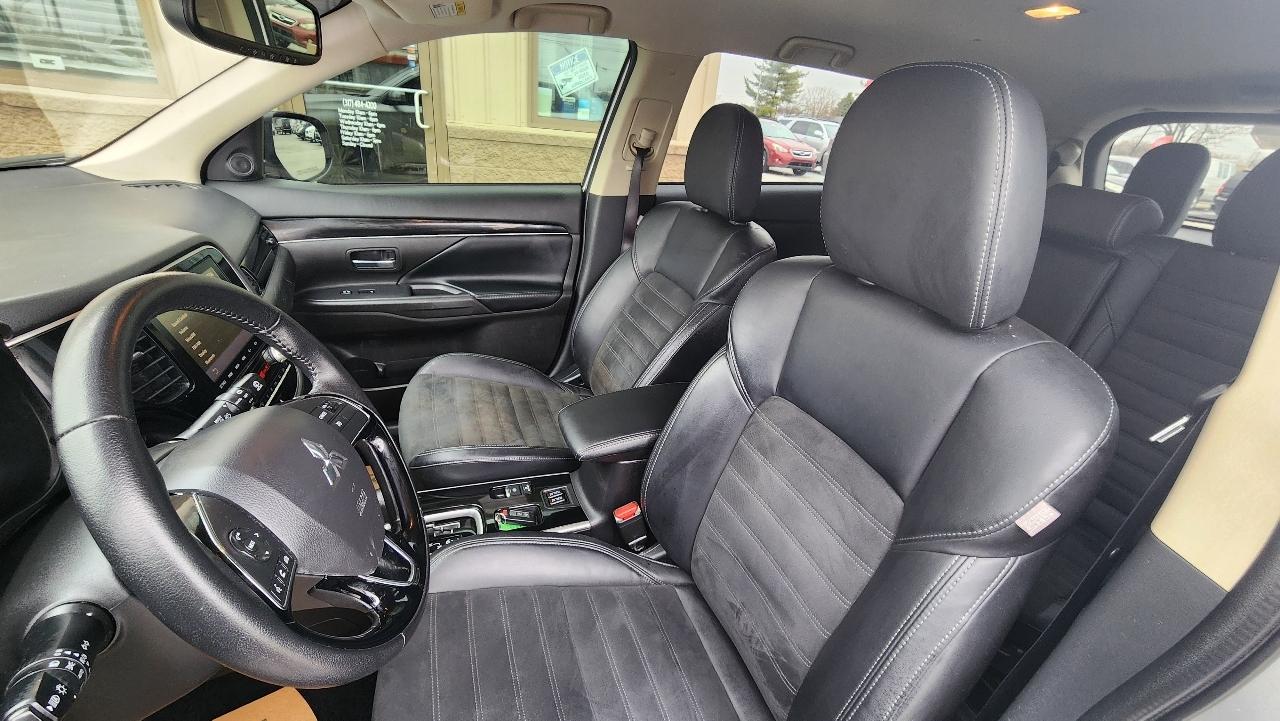 Mitsubishi Outlander SE 2WD 2020