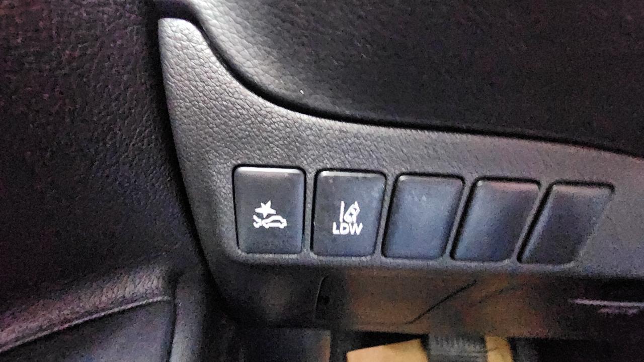 Mitsubishi Outlander SE 2WD 2020