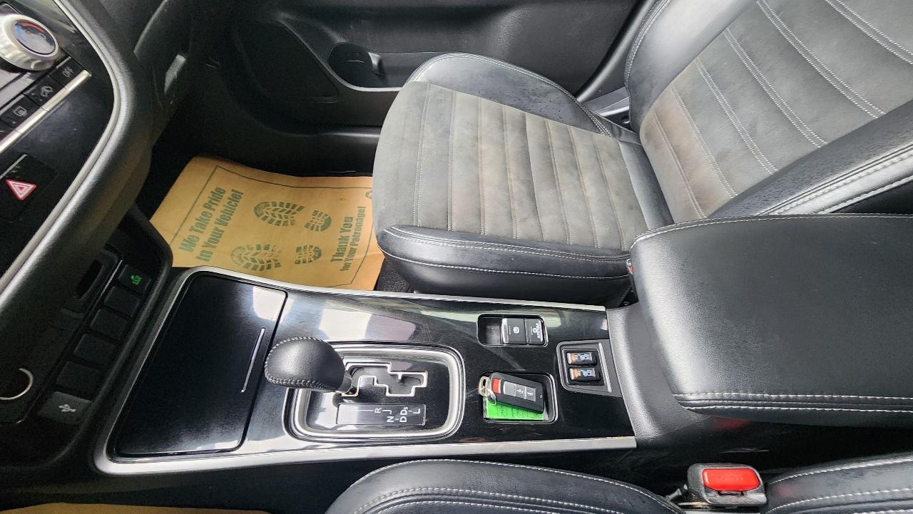 Mitsubishi Outlander SE 2WD 2020