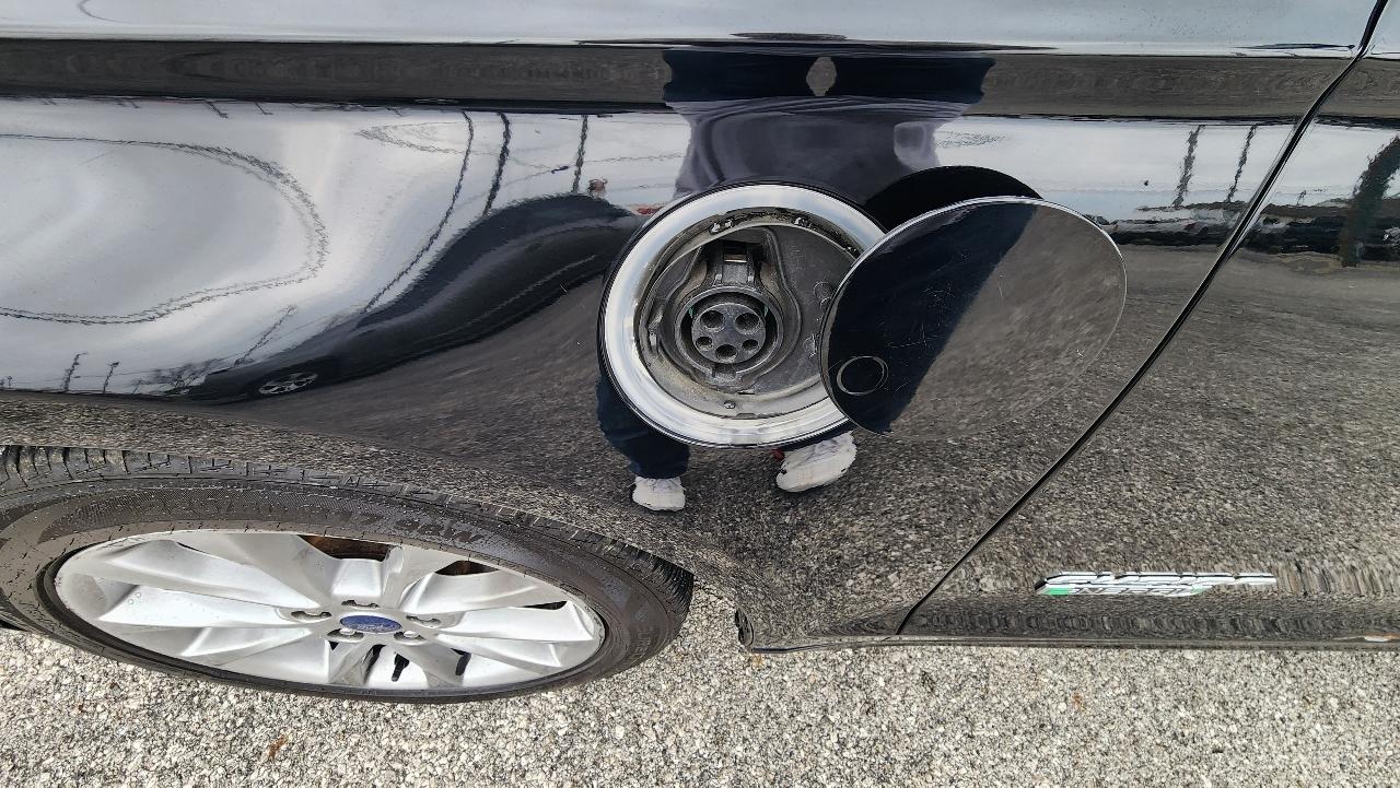 Ford Fusion Energi SE 2017