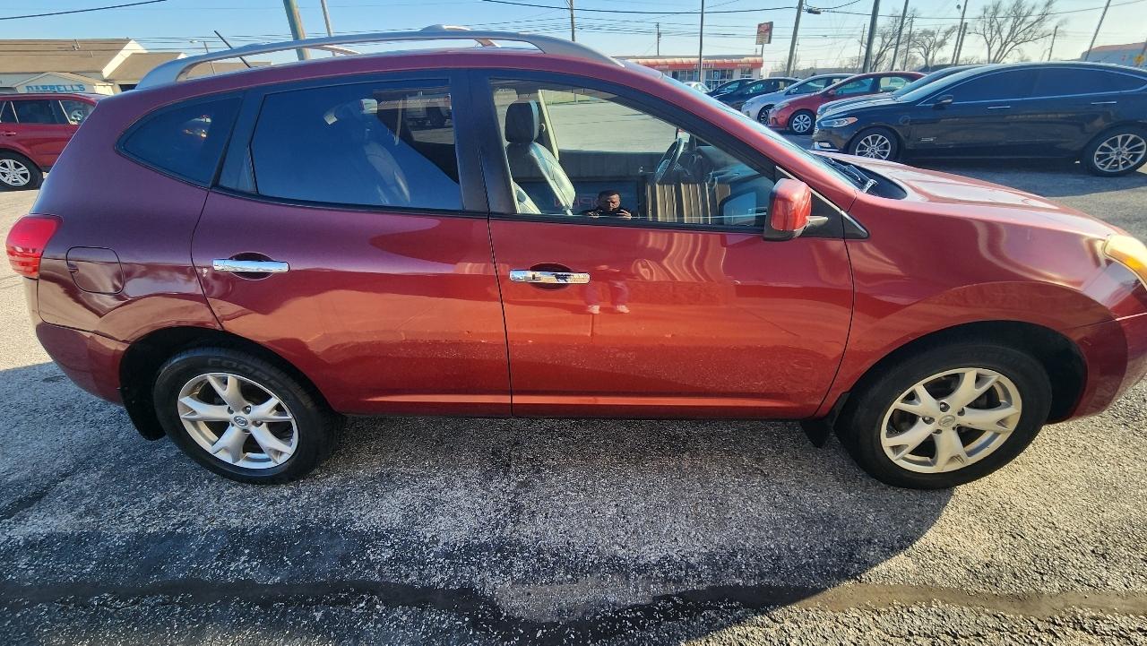 Nissan Rogue S AWD 2010