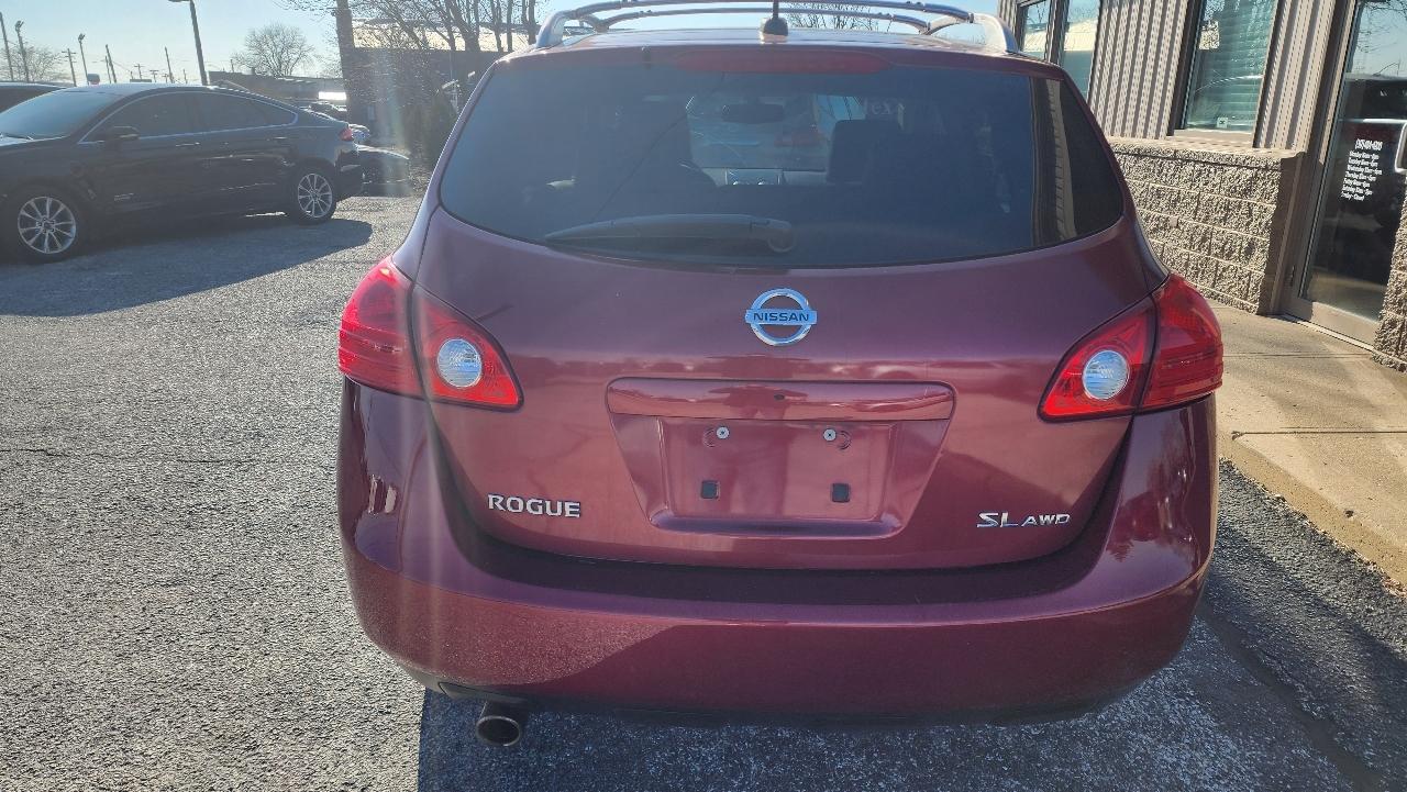 Nissan Rogue S AWD 2010