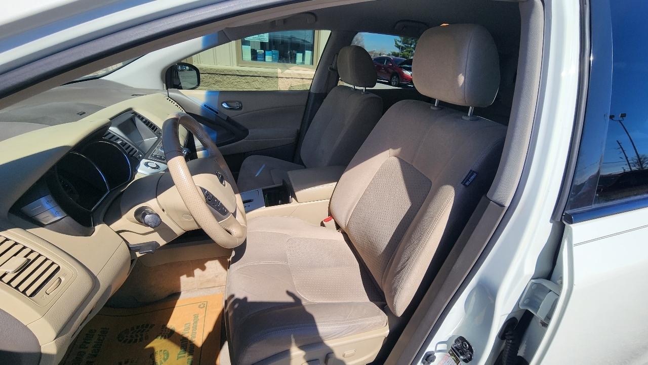 Nissan Murano S 2014