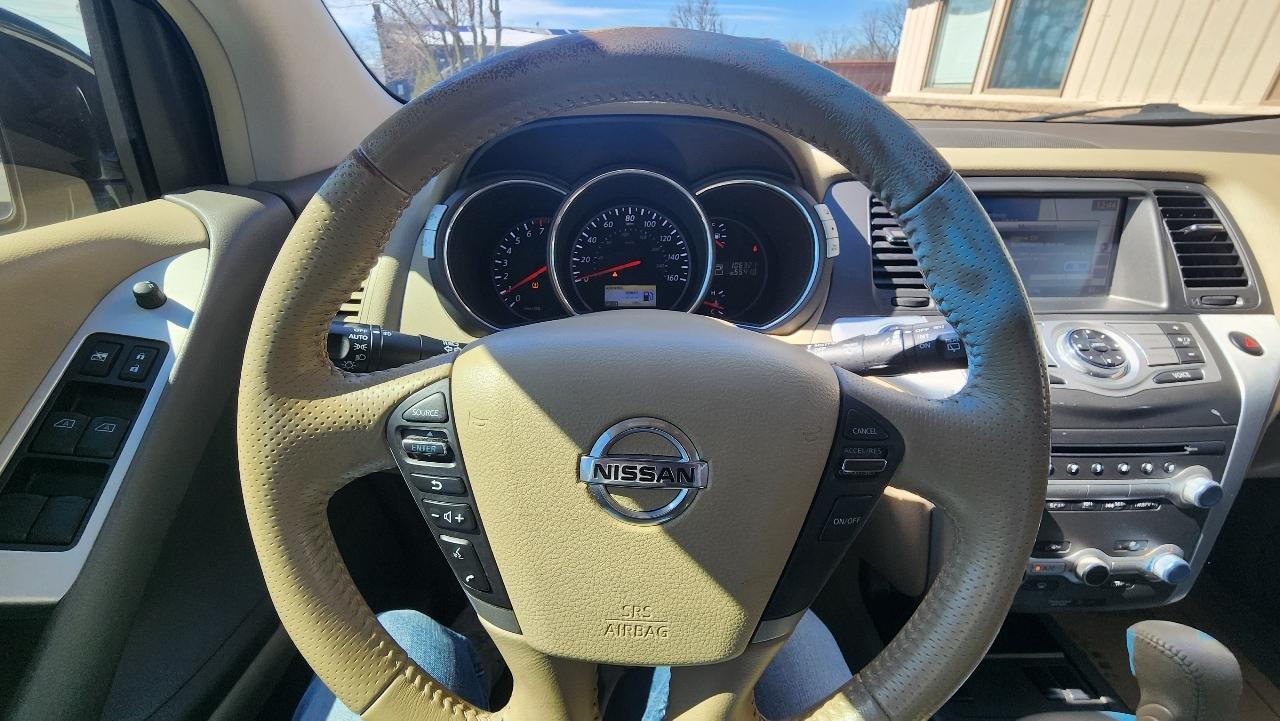 Nissan Murano S 2014