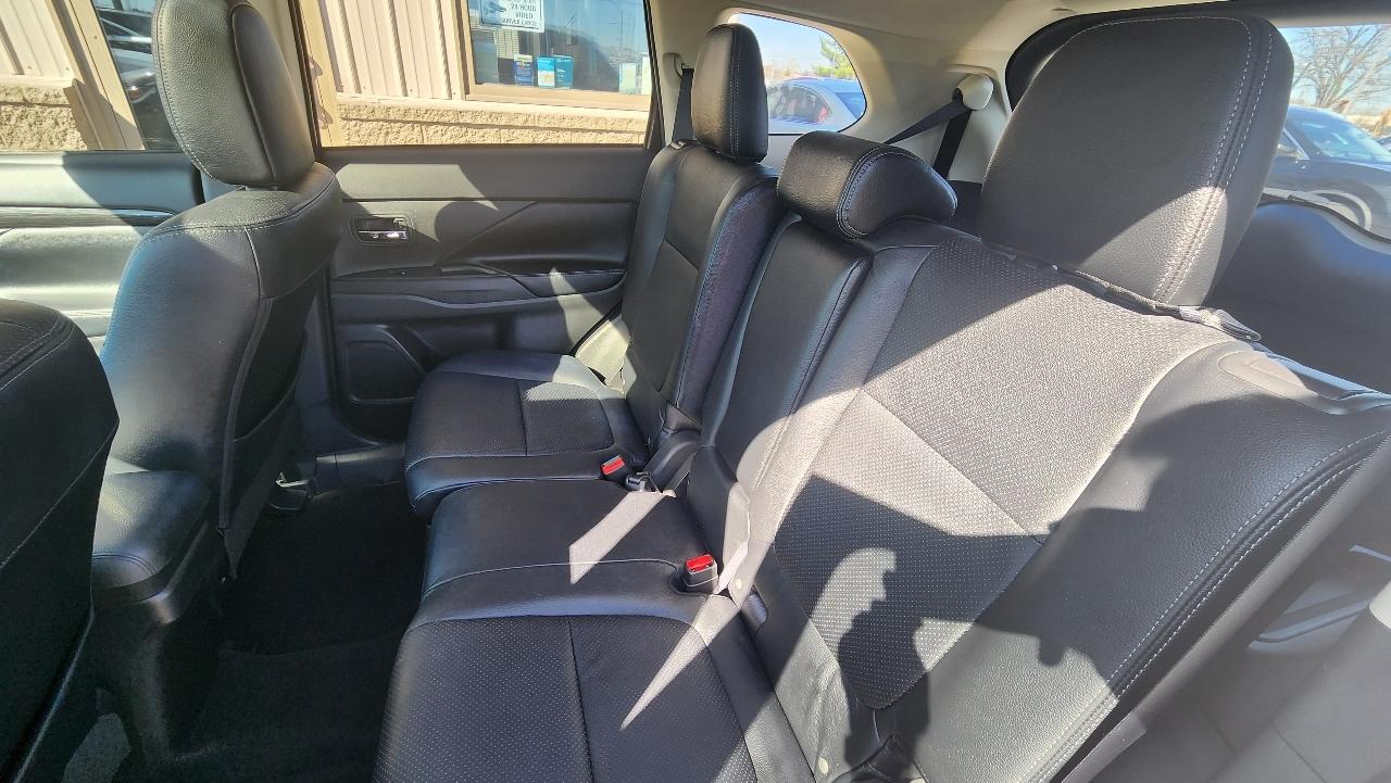 Mitsubishi Outlander SE AWD 2016